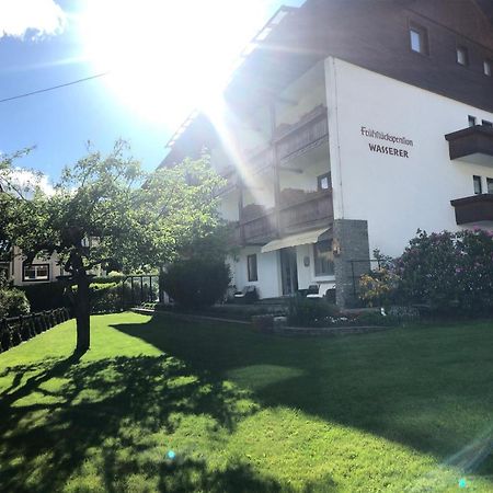 Fruehstueckspension-Appartementhaus Wasserer Бад Клайнкирххайм Екстериор снимка
