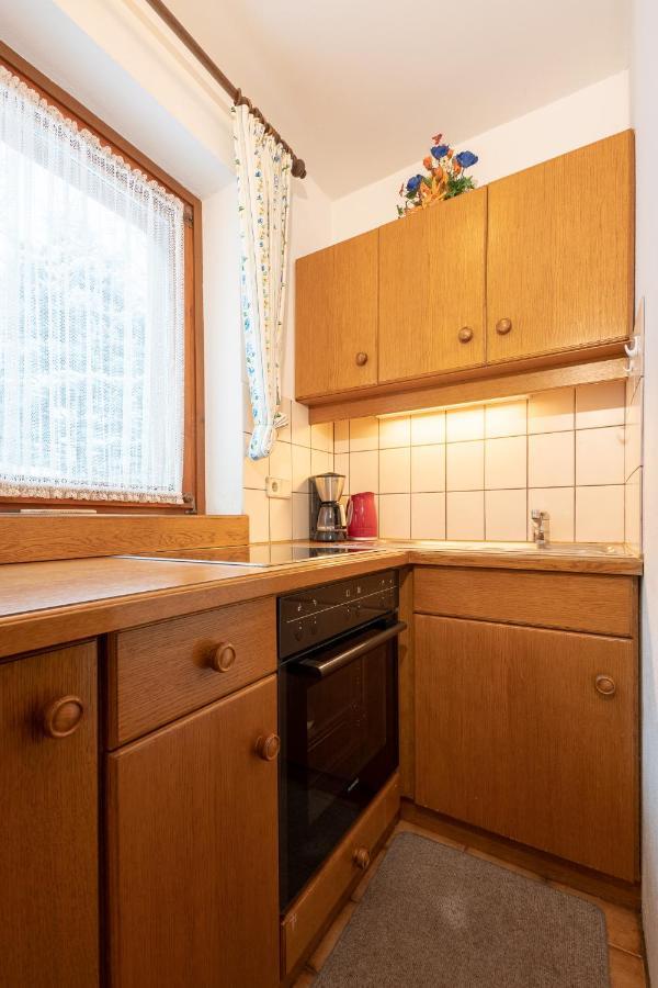 Fruehstueckspension-Appartementhaus Wasserer Бад Клайнкирххайм Екстериор снимка