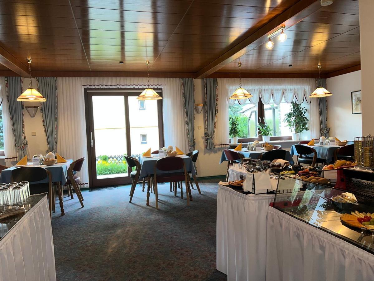 Fruehstueckspension-Appartementhaus Wasserer Бад Клайнкирххайм Екстериор снимка