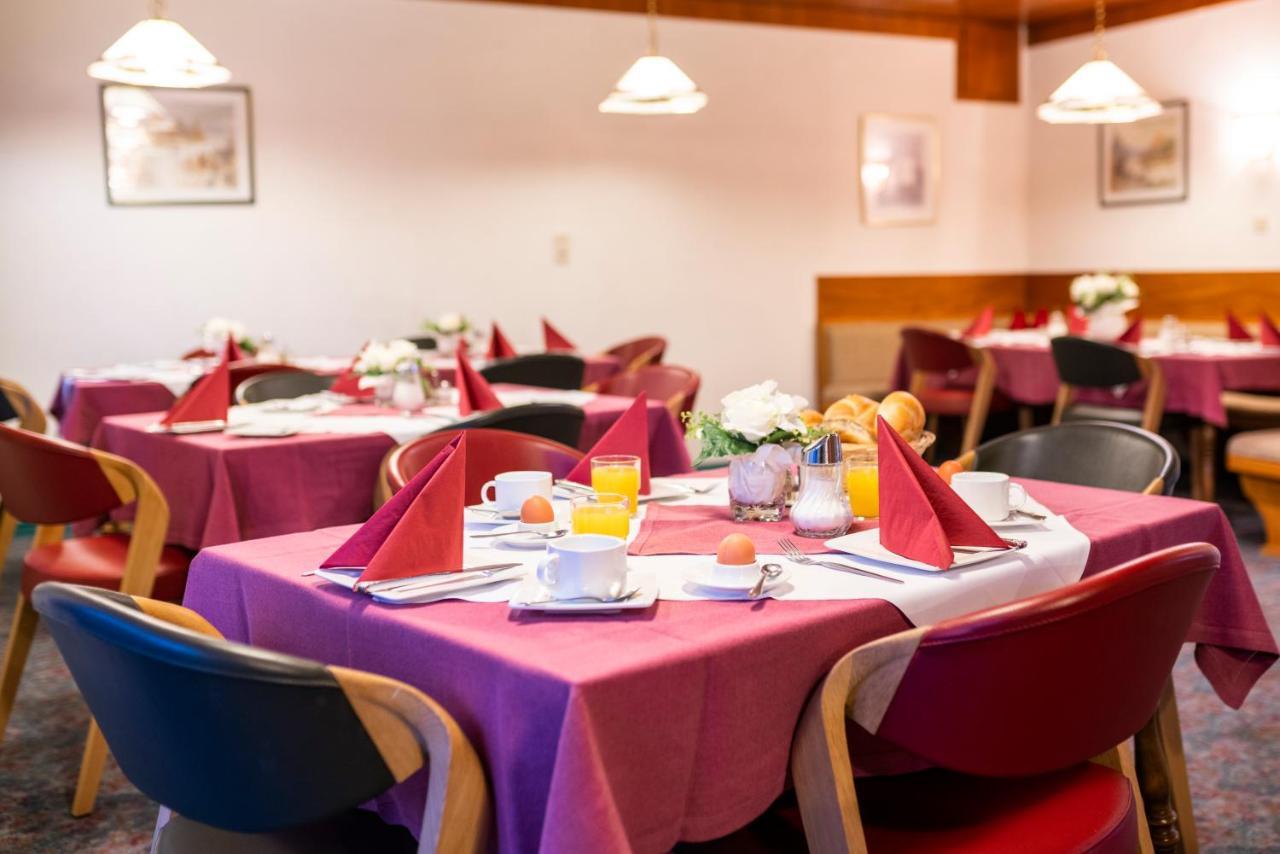 Fruehstueckspension-Appartementhaus Wasserer Бад Клайнкирххайм Екстериор снимка
